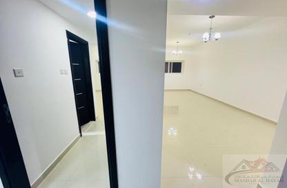 Apartment - 1 Bedroom - 2 Bathrooms for rent in Muwaileh 29 Building - Muwaileh - Sharjah