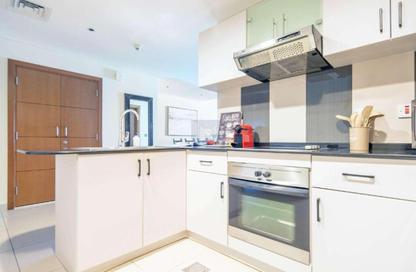 Apartment - 1 Bedroom - 2 Bathrooms for rent in Ocean Heights - Dubai Marina - Dubai