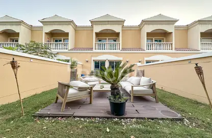 تاون هاوس - غرفة نوم - 2 حمامات للبيع في تاونهاوس طراز البحر المتوسط - مثلث قرية جميرا - دبي