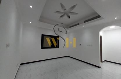 Villa - 5 Bedrooms - 7 Bathrooms for sale in Al Mowaihat 1 - Al Mowaihat - Ajman Villa - 5 Bedrooms - 7 Bathrooms for sale in Al Mowaihat 1 - Al Mowaihat - Ajman