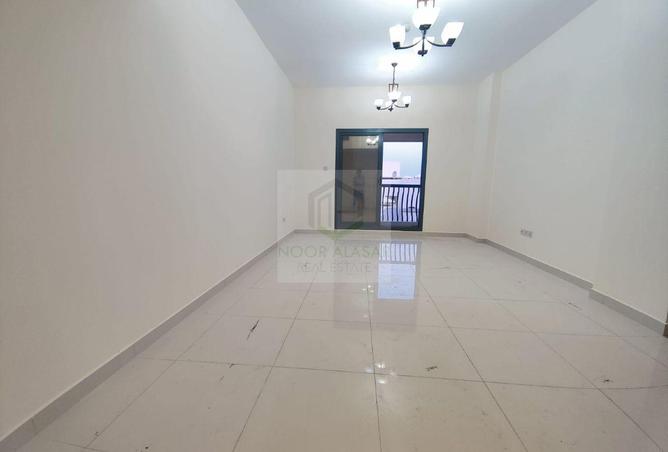 128848405 - Property Main Image