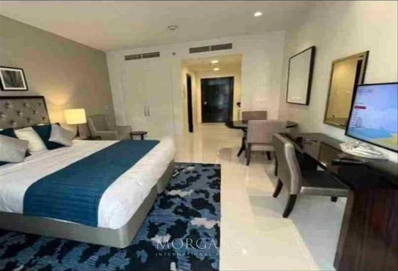 Studio | Prime Location | Spacious Apartment photo 4