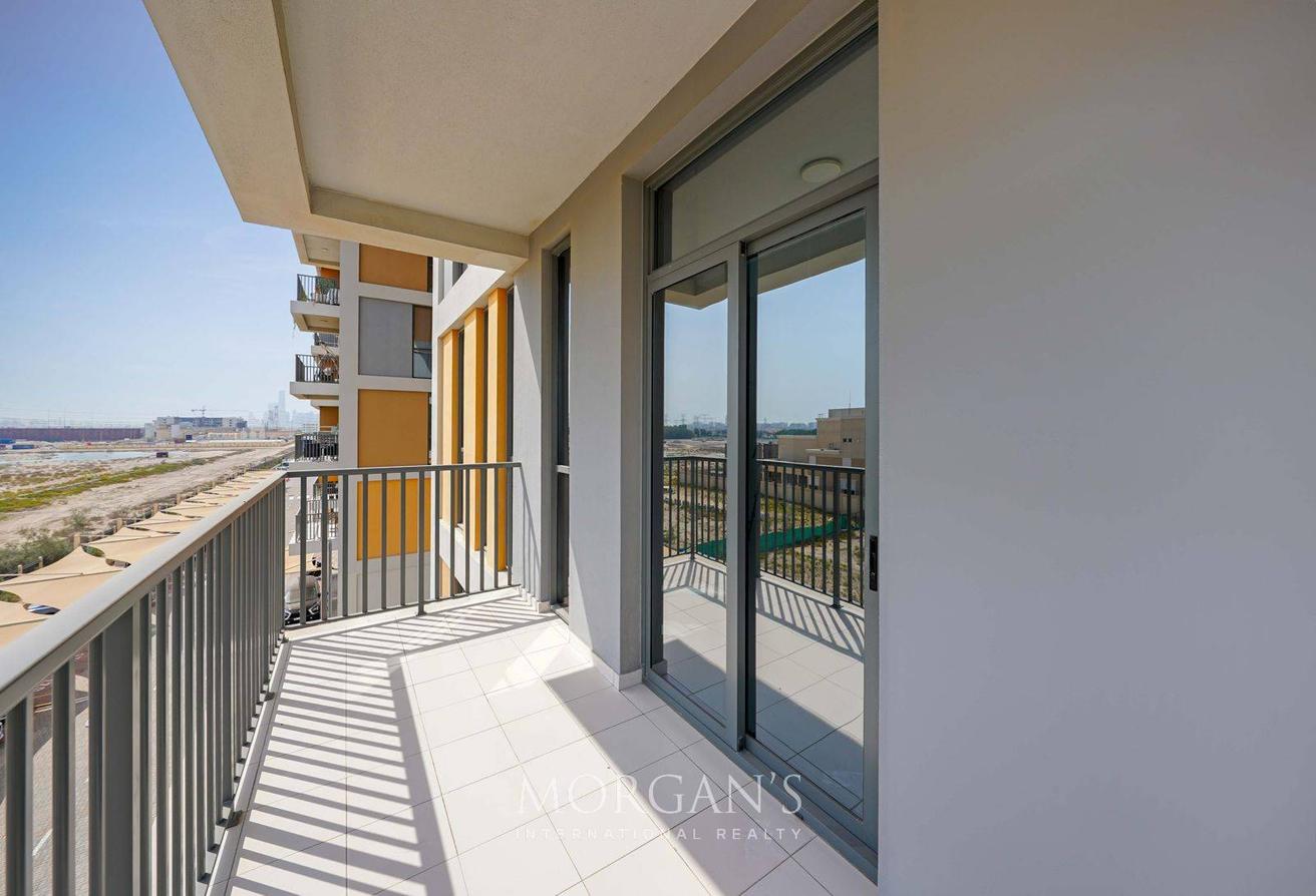 Studio | Prime Location | Spacious Apartment photo 9
