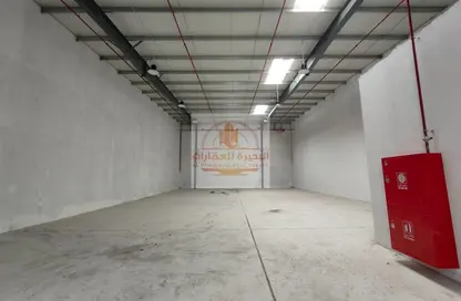 Warehouse - Studio - 1 Bathroom for rent in Al Sajaa Industrial - Al Sajaa - Sharjah