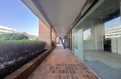 Shop - Studio for rent in Zabeel Building - Al Karama - Bur Dubai - Dubai