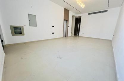 Villa - 5 Bedrooms - 7 Bathrooms for rent in Al Yasmeen 1 - Al Yasmeen - Ajman