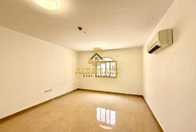 82782466 - Property Image 2