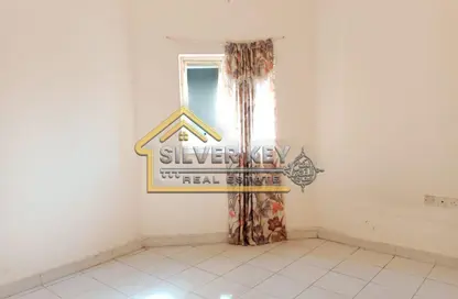 Apartment - 2 Bedrooms - 1 Bathroom for rent in Rolla Square - Rolla Area - Sharjah