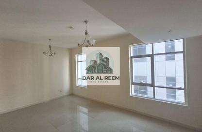 Apartment - 2 Bedrooms - 2 Bathrooms for rent in New Al Taawun Road - Al Taawun - Sharjah