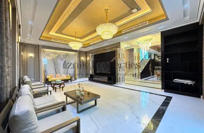 Villa - 5 Bedrooms - 6 Bathrooms for rent in Nad Al Sheba Gardens 1 - Nad Al Sheba Gardens - Nad Al Sheba - Dubai