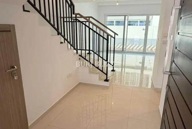 145526403 - Property Image 3