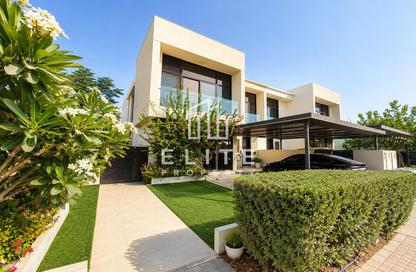 Townhouse - 5 Bedrooms - 5 Bathrooms for sale in The Field - Damac Hills - Dubai
