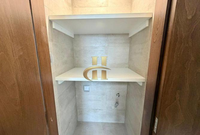 104696705 - Property Image 3
