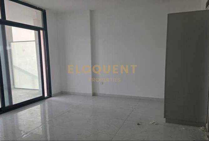 54949763 - صورة العقار 3