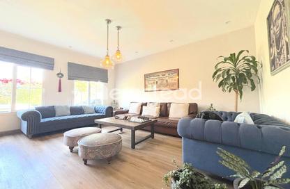 Villa - 3 Bedrooms - 3 Bathrooms for rent in Springs 11 - The Springs - Dubai
