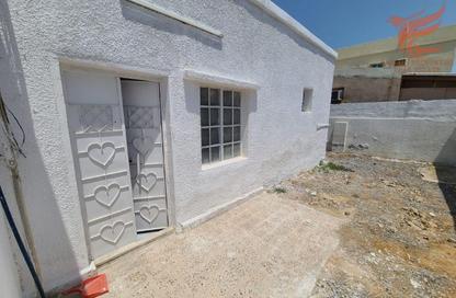 Villa - 3 Bedrooms - 1 Bathroom for rent in Shamal Julphar - Ras Al Khaimah