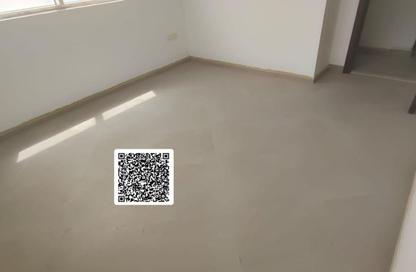 شقة - غرفة نوم - 1 حمام للايجار في القليعة - الشرق - الشارقة شقة - غرفة نوم - 1 حمام للايجار في القليعة - الشرق - الشارقة