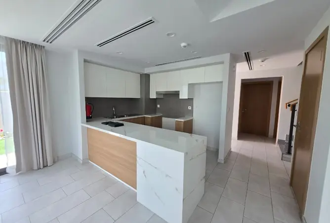 155581202 - Property Image 3