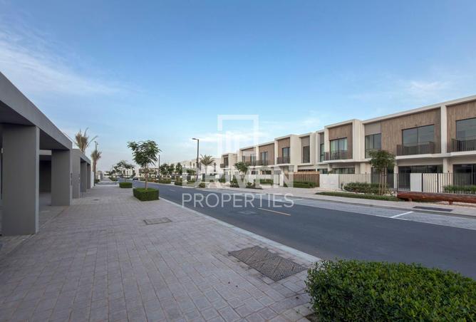 76987958 - Property Image 2