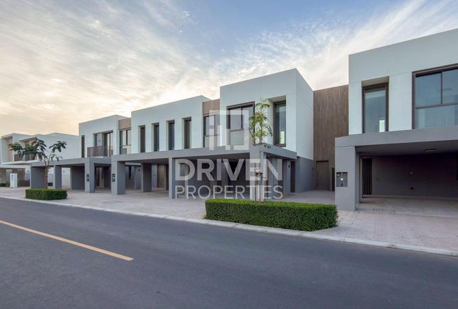 76987958 - Property Image 3