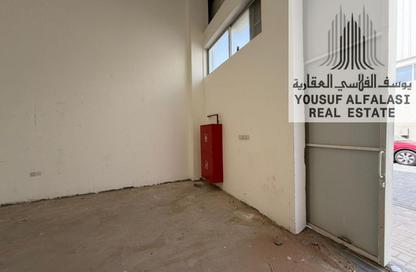 Warehouse - Studio - 1 Bathroom for rent in Umm Al Thuoob - Umm Al Quwain