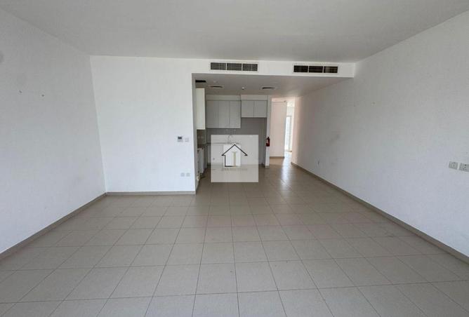84063547 - Property Image 3
