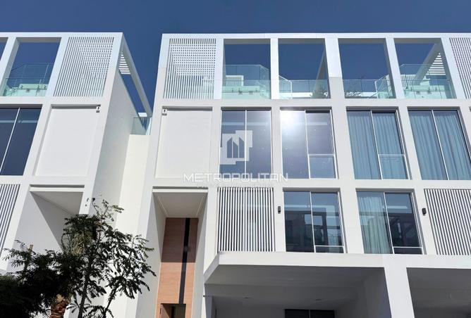 120666355 - Property Image 2