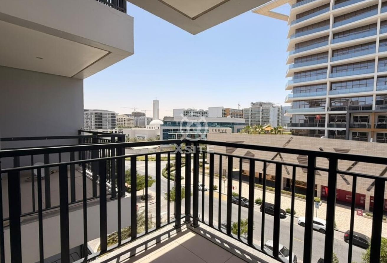 Fully Furnished | Modern Studio | Ready to Move photo 10