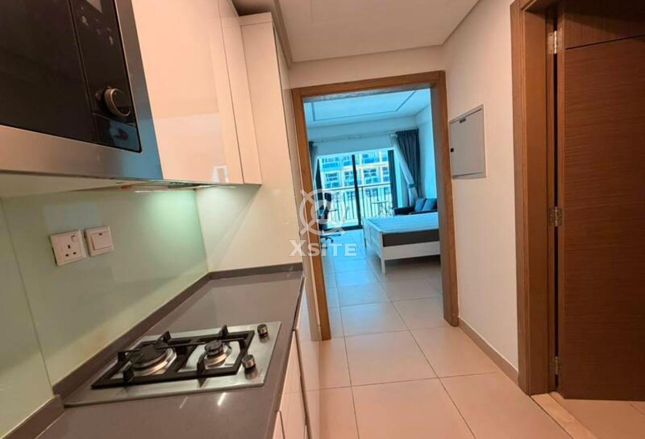 Fully Furnished | Modern Studio | Ready to Move photo 8