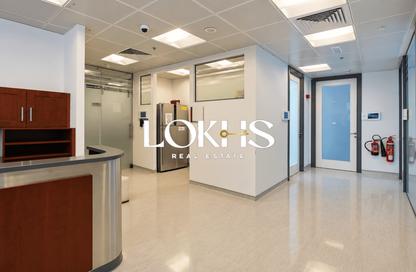 Office Space - Studio - 1 for rent in Marina Plaza - Dubai Marina - Dubai