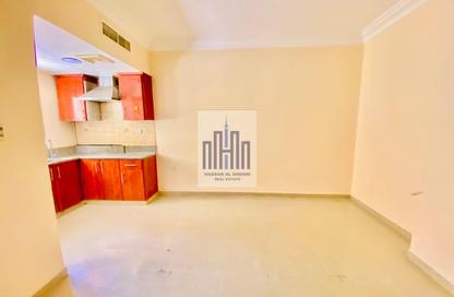 Apartment - Studio - 1 Bathroom for rent in Muwailih Building - Muwaileh - Sharjah