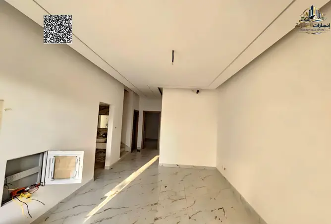 153740715 - Property Image 2