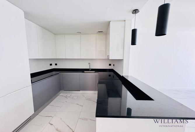 65952213 - Property Main Image