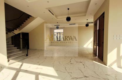Villa - 4 - 5 for rent in Hoshi 1 - Hoshi - Al Badie - Sharjah