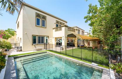 Villa - 3 Bedrooms - 4 Bathrooms for sale in Regional Large - Regional - Jumeirah Park - Dubai