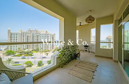 Apartment - 3 Bedrooms - 3 Bathrooms for rent in Al Shahla - Shoreline Apartments - Palm Jumeirah - Dubai