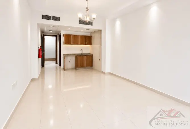 128821171 - Property Image 3