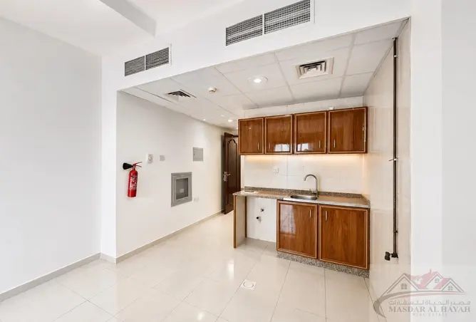 128821171 - Property Image 2