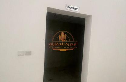 Warehouse - Studio - 1 Bathroom for rent in Umm Al Thuoob - Umm Al Quwain