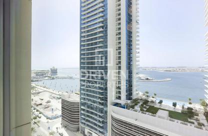 شقة - غرفة نوم - 1 حمام للايجار في برج Marina Vista 1 - مارينا فيستا - إعمار بيتشفرونت - دبي هاربور - دبي