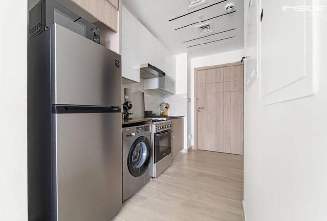 81933029 - Property Image 3