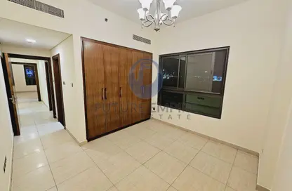 شقة - 2 غرف نوم - 3 حمامات للايجار في مبني الياسمين - الجداف - دبي