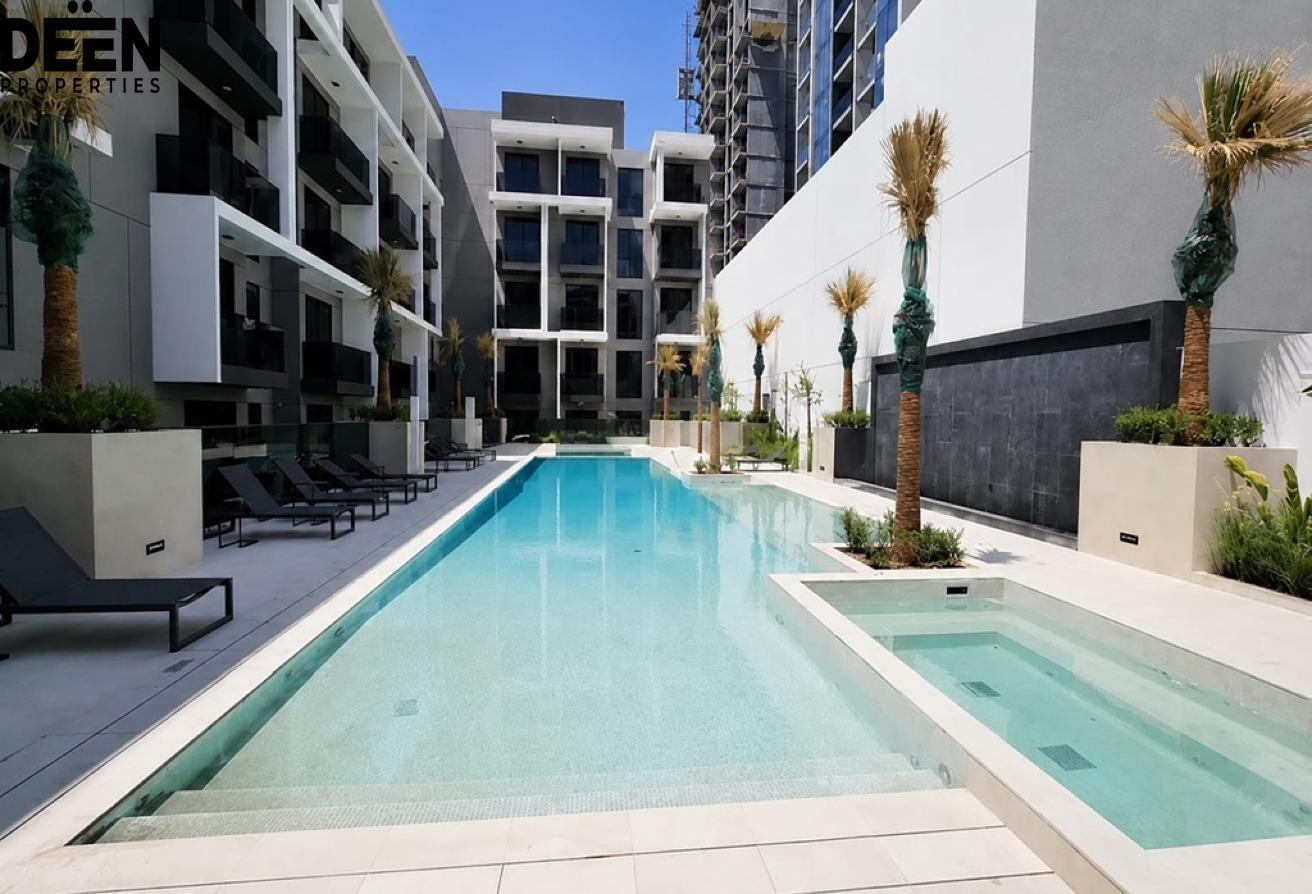 Spacious 1BR + Study I Unfurnished I Mall View photo 8