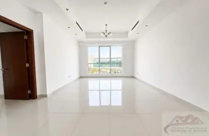 Apartment - 2 Bedrooms - 3 Bathrooms for rent in Sahara Tower 5 - Sahara Complex - Al Nahda - Sharjah