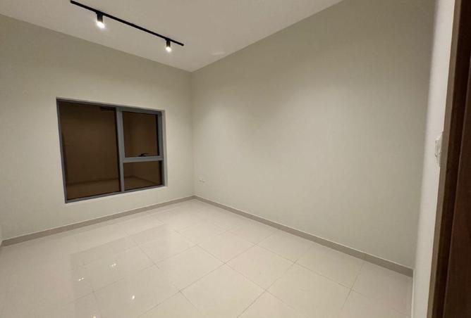 76590037 - صورة العقار 3