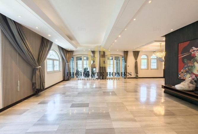 120673414 - Property Image 2