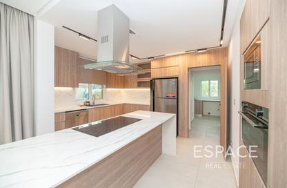 Villa - 4 - 4 for rent in Meadows 1 - Meadows - Dubai