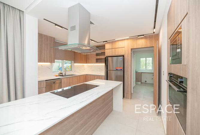 145047978 - Property Image 2