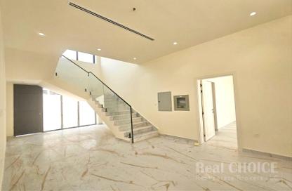 Villa - 4 Bedrooms - 5 Bathrooms for rent in Al Aweer 1 - Al Aweer - Dubai Villa - 4 Bedrooms - 5 Bathrooms for rent in Al Aweer 1 - Al Aweer - Dubai