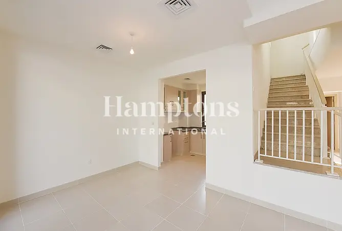 156013801 - Property Image 3